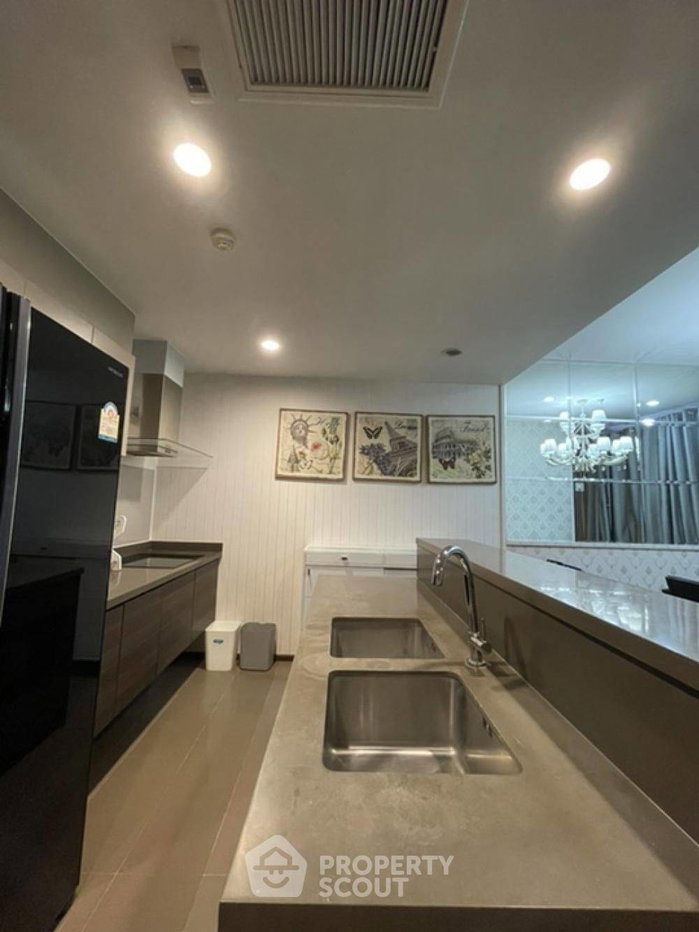 picture High-Floor 3-BR 110 Sqm At The Teak Sathorn-Lumpini, MRT Khlong Toei (ID 3125349) - 3/15