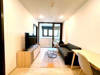 Condos for rent : XT                        Huaikhwang 
