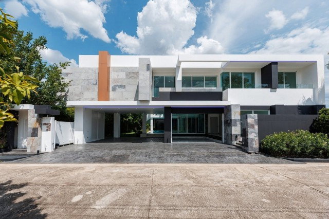 รูป ขาย บ้านใหม่ โมเดิร์น พูลวิลล่า พื้นที่ใช้สอยกว้างมากๆ 900ตรม. พิกัด ต.หนองควาย อ.หางดง จ.เชียงใหม่ - รูปที่ 1/8