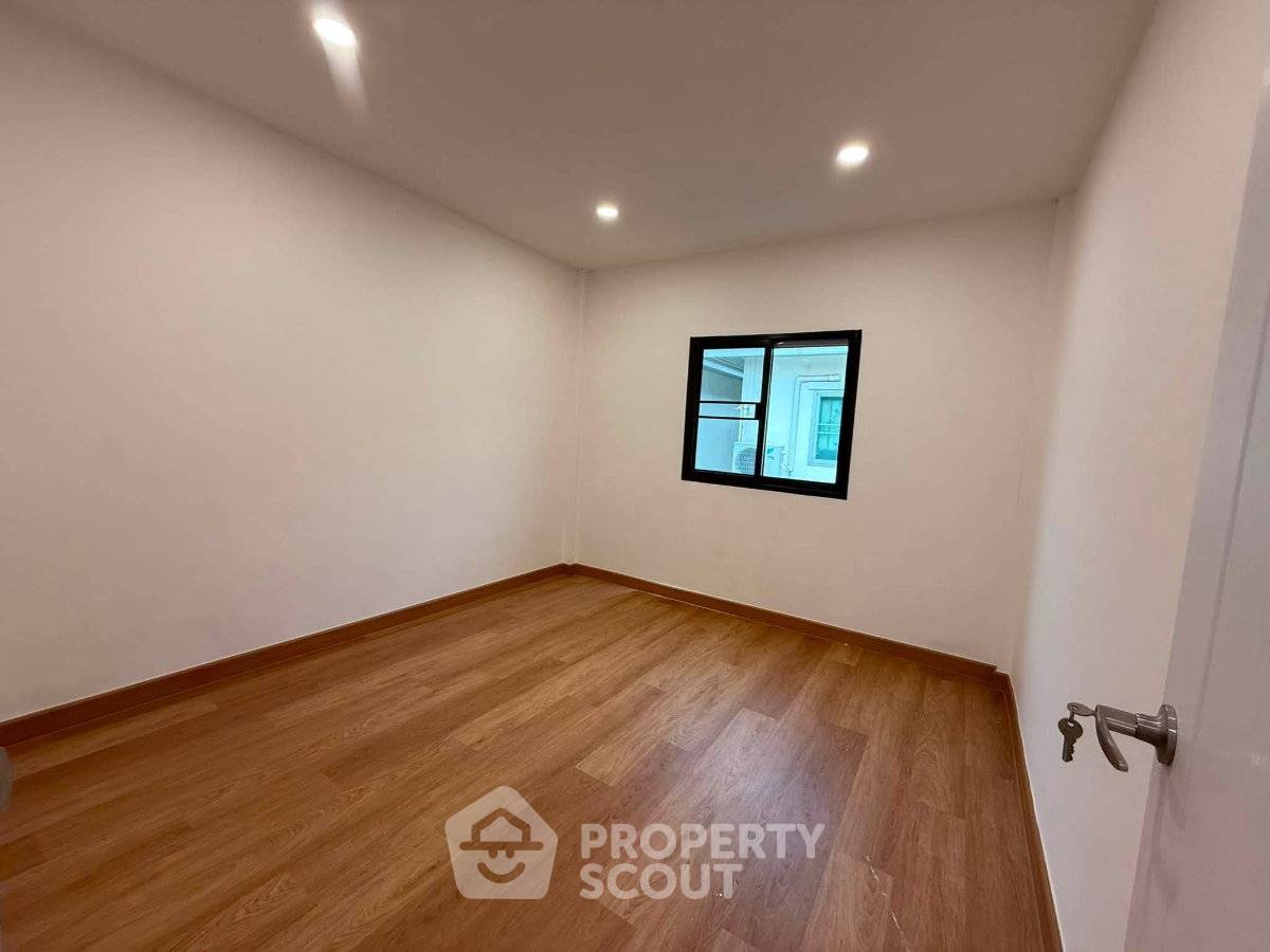 รูป บ้าน 3 ห้องนอน ขาย บาย ลุมพินี สวนหลวง พระราม 9 นองบอน เขตประเวศ (ID 3119900) - รูปที่ 4/6