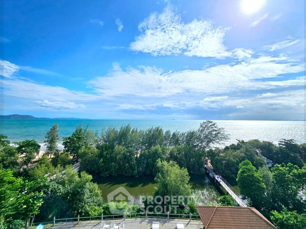 picture 3-BR Condo At Beach Villa Viphavadee, 179 Sqm In Sattahip (ID 3118395) - 33/40