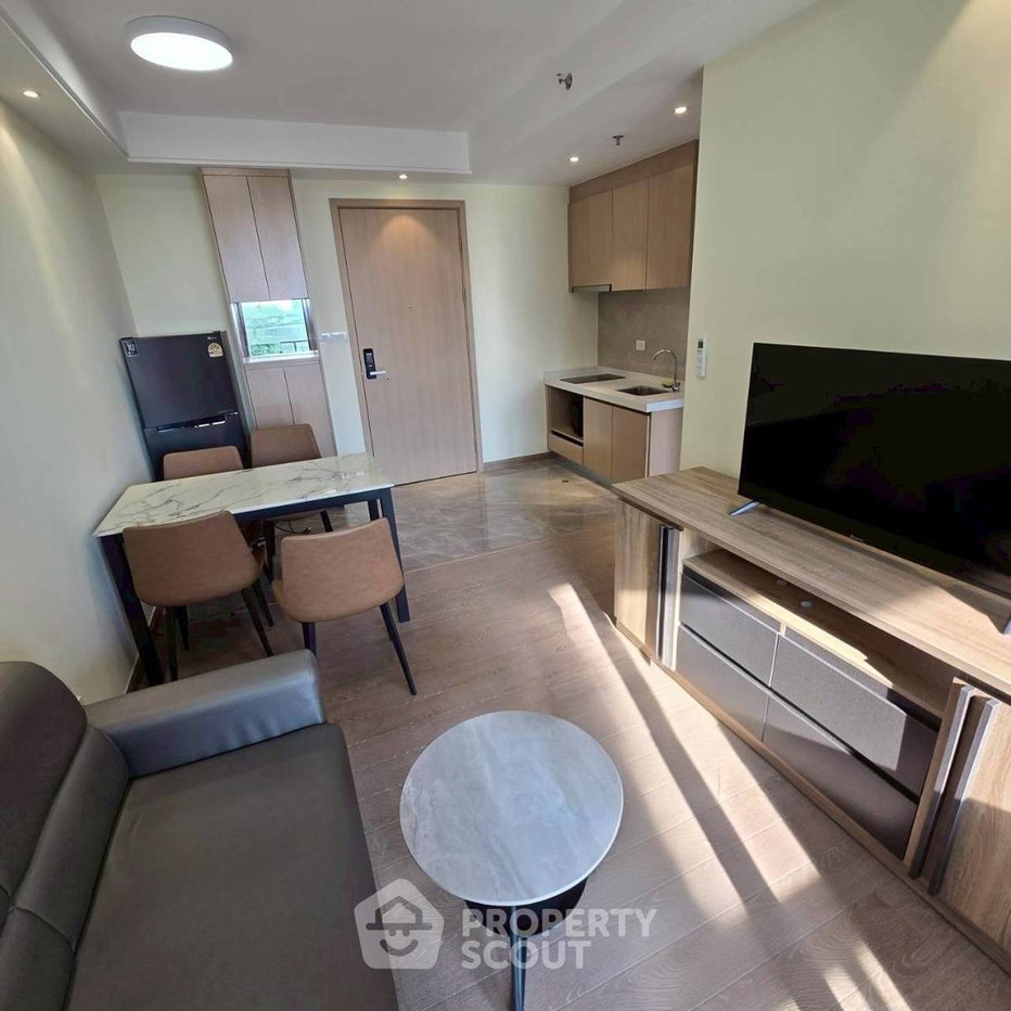 รูป คอนโด 1 ห้องนอน Regal Sathon-Naradhiwas ชั้น 12 ขนาด 33 ตร.ม. (ID 3048906) - รูปที่ 3/10