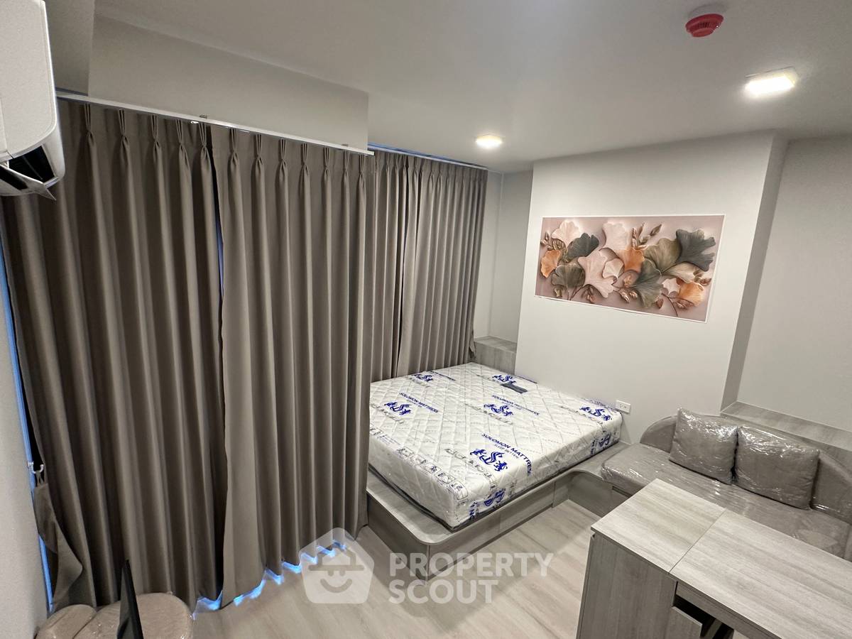 picture 1-BR Condo At Cobe Ratchada-Rama 9, 18th-Floor Near MRT Huai Khwang (ID 3114834) - 4/15
