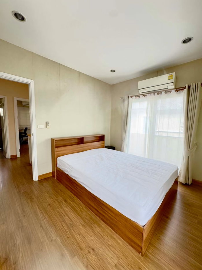 รูป 🏡 ให้เช่าบ้านเดี่ยว 2 ชั้น ในโครงการคุณภาพ สิ่งแวดล้อมดี เดินทางสะดวก ทำเลดี บรรยากาศเงียบสงบ พร้อมเฟอร์นิเจอร์ครบชุด ทำเลดีมาก เดินทางสะดวก - รูปที่ 9/14