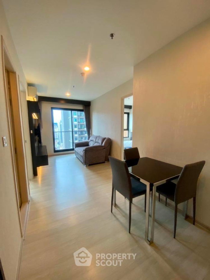 รูป คอนโด 2 ห้องนอน Life Asoke ชั้น 29 ขนาด 54 ตร.ม. ใกล้ ARL มักกะสัน 300 ม. (ID 2393587) - รูปที่ 10/11