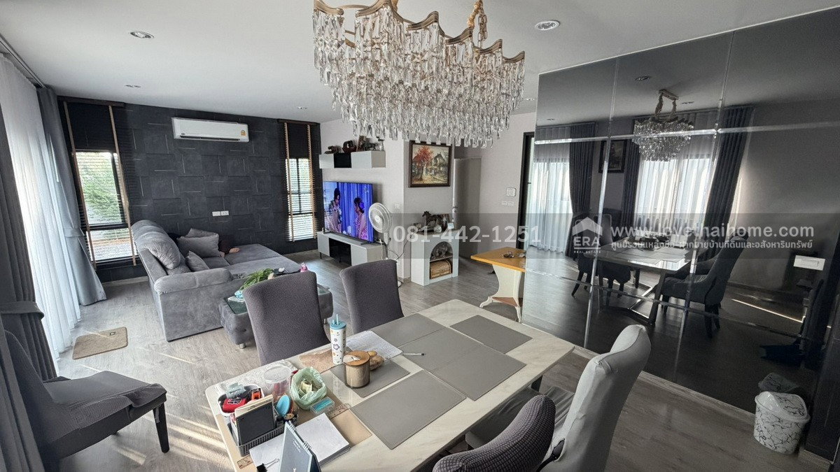 รูป ขายบ้านเดี่ยว2ชั้น หมู่บ้านสราญสิริ รามคำแหง ถนนเคหะร่มเกล้า บ้านมุม พื้นที่ 66.5 ตรว. ขาย 11 ล้าน บ้านพร้อมอยู่ ใกล้บิ๊กซี ฟู้ดเพลส เคหะร่มเกล้า - รูปที่ 2/12