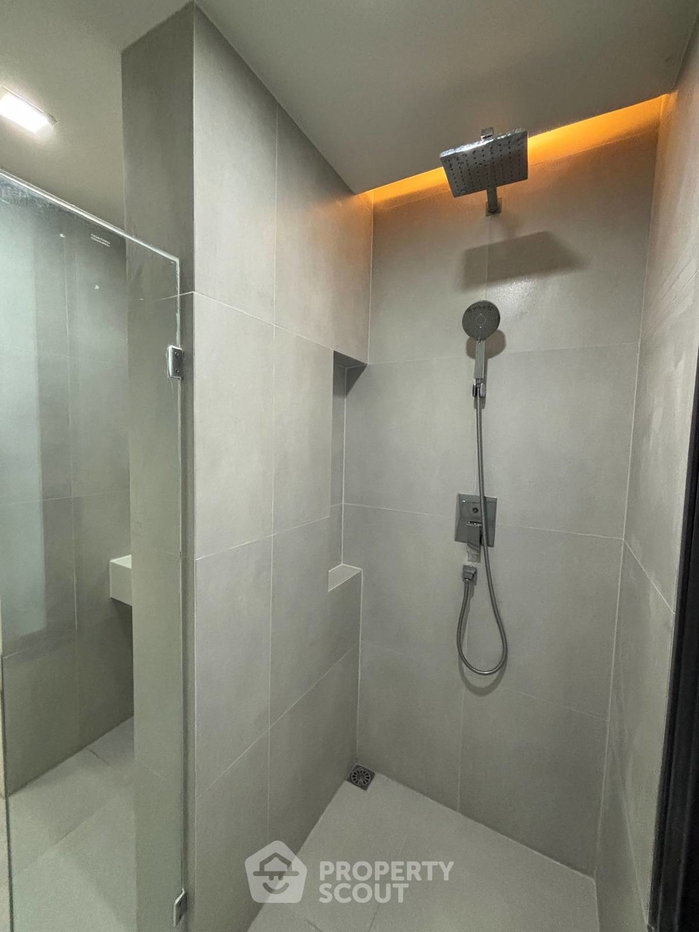 picture 2-BR 53 Sqm, High-Floor at Rhythm Sukhumvit 44/1, 70m to BTS Phra Khanong (ID 3115712) - 12/16