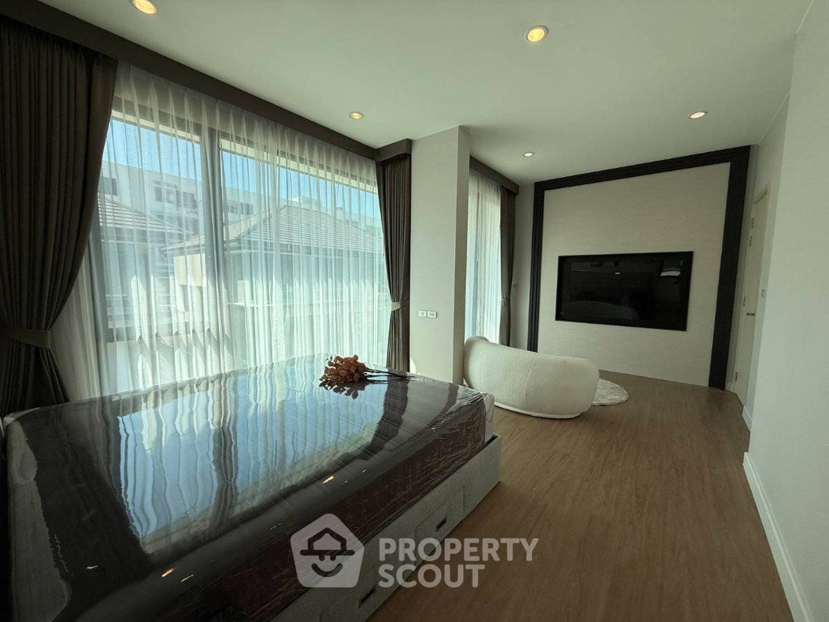 picture 4-Bed House For Rent, AVIAN Bangna Km.5, Bang Kaeo (ID 3120747) - 5/20
