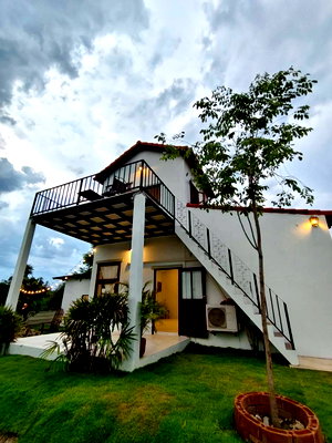 Houses for sale Mae Wang Chiang Mai : New 2-Story House, Perfect Design, 180 Degree Mountain View, Ban Hua Fai, Ban Kat, Mae Wang, Chiang Mai T. 063-6649056