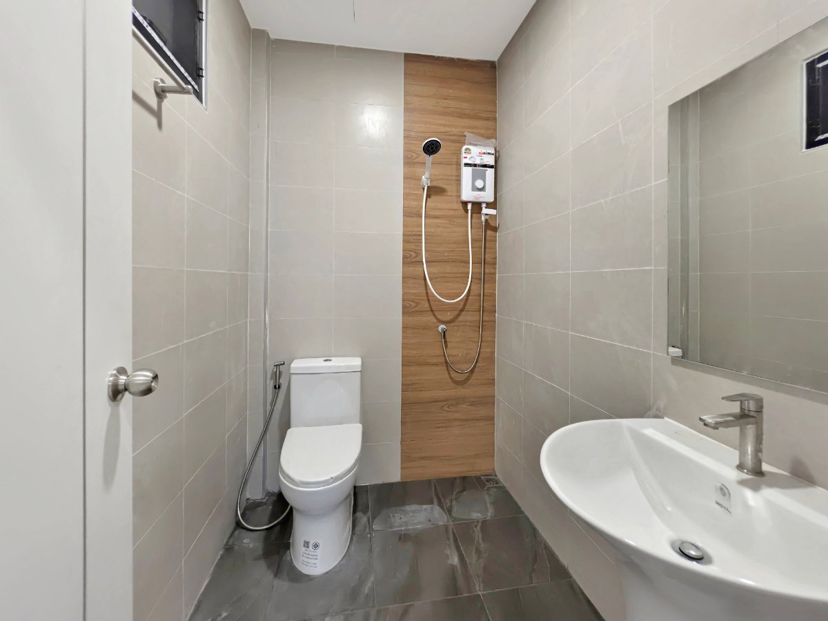 รูป ขายบ้านแฝดรีโนเวทใหม่ ใกล้โรงพยาบาลขอนแก่น ศรีจันทร์ 39 - รูปที่ 9/14