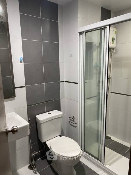 picture Well-Priced 1-BR At The Base Sukhumvit 77, 27th-Floor Near BTS On Nut (ID 2232145) - 2/5
