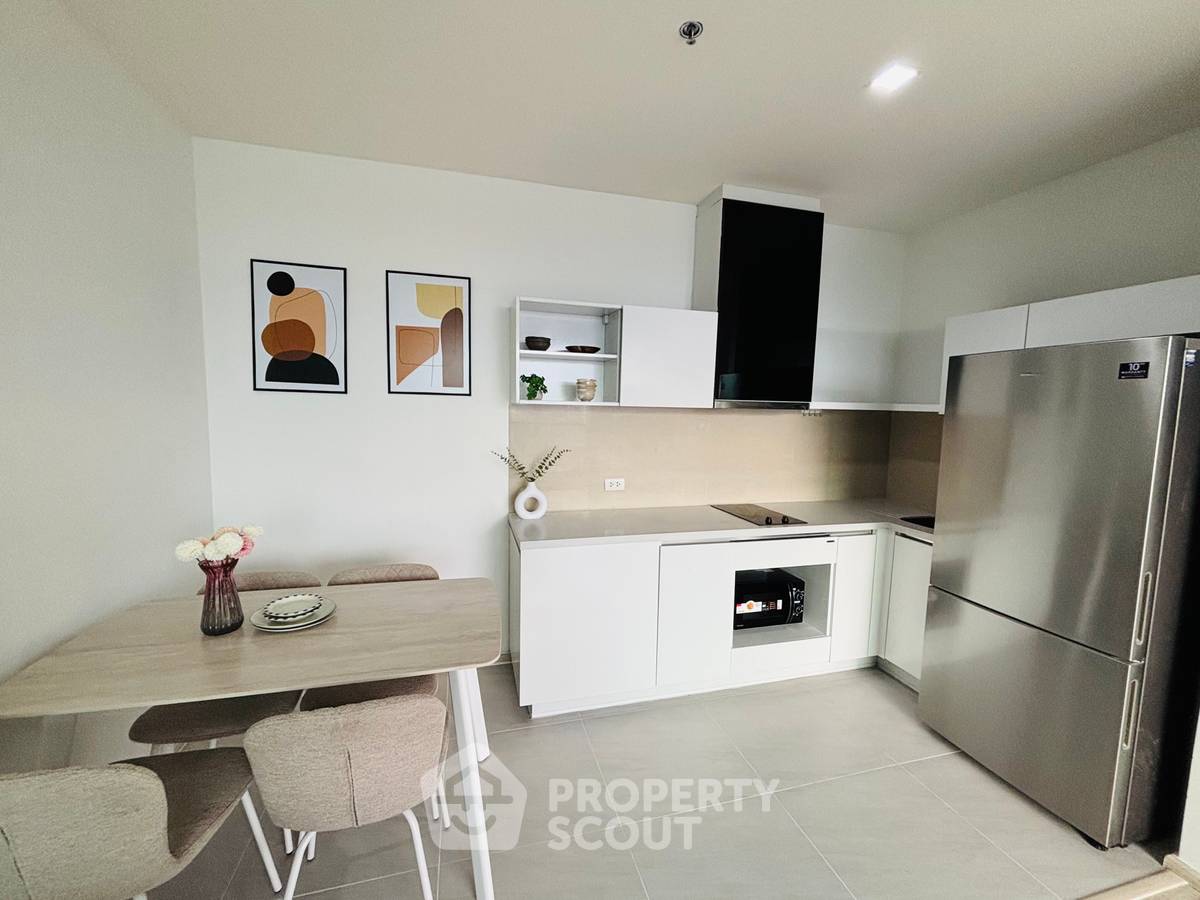 picture 2-BR 53 Sqm, High-Floor at Rhythm Sukhumvit 44/1, 70m to BTS Phra Khanong (ID 3115712) - 11/16