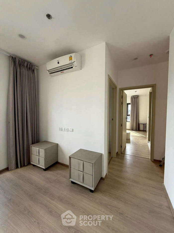picture High-Floor 2-BR 65 Sqm At Life Asoke–Rama 9, 300m To MRT Phra Ram 9 (ID 2368927) - 1/13