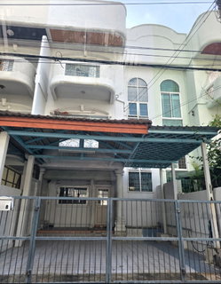 รูปภาพ ให้เช่าทาวน์โฮม ลาดพร้าว84 ราคาถูกสุดในย่านนี้ เหลือหลังสุดท้าย!