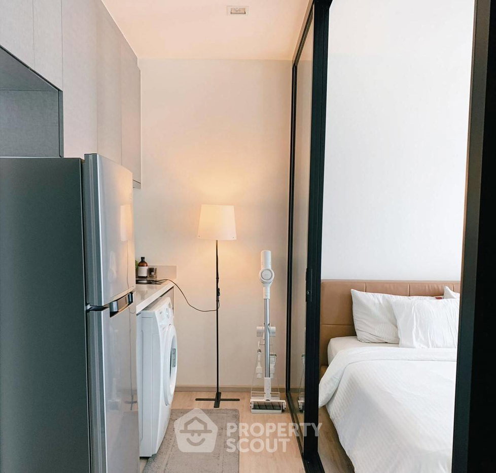 รูป คอนโด 1 ห้องนอน 24 ตร.ม. ที่ Rhythm Sukhumvit 36-38 ใกล้ BTS ทองหล่อ 300 ม. (ID 2703036) - รูปที่ 2/3