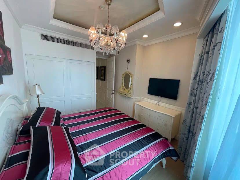 picture Well-Priced 3-BR 177 Sqm Condo At Royce Private Residences, MRT Sukhumvit (ID 3119095) - 18/23
