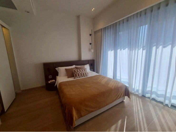 picture Move in with ease to this beautifully designed 90 sq.m. 2 bedroom featuring elegant Spring Palette interior. - 7/10