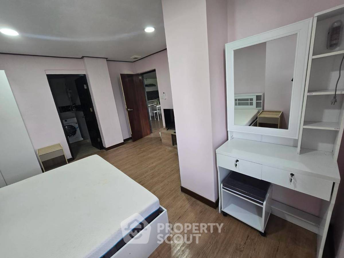 รูป คอนโด 3 ห้องนอนให้เช่า โครงการเจริญนคร ริเวอร์ เพลส ใกล้ท่าจอดเรือธนบุรี (ID 3120009) - รูปที่ 17/18