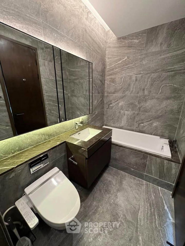 รูป ราคาน่าสนใจ คอนโด 1 ห้องนอน The Esse สุขุมวิท 36 ใกล้ BTS ทองหล่อ 70 ม. (ID 2563784) - รูปที่ 6/7