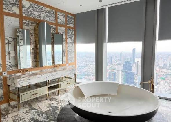 รูป คอนโด 3 ห้องนอน The Ritz-Carlton Residences ใกล้ BTS ช่องนนสี้ 100 ม. (ID 3124999) - รูปที่ 2/13