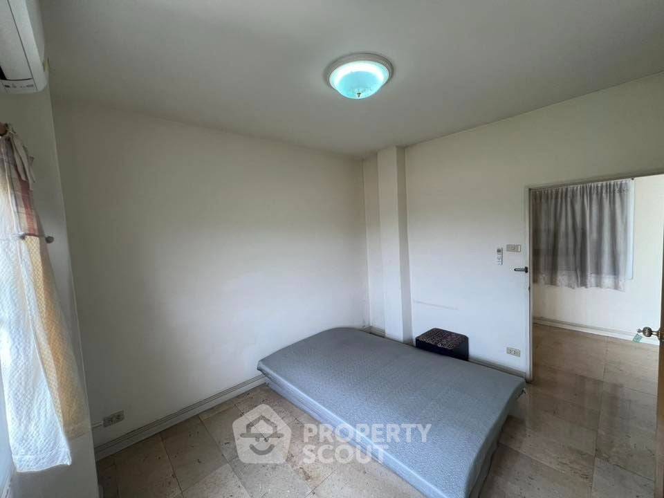รูป บ้าน 5 ห้องนอน ให้เช่า หมู่บ้าน Magmai Village Ramindra 103/3 แขวงคันนายาว (ID 2676850) - รูปที่ 28/38