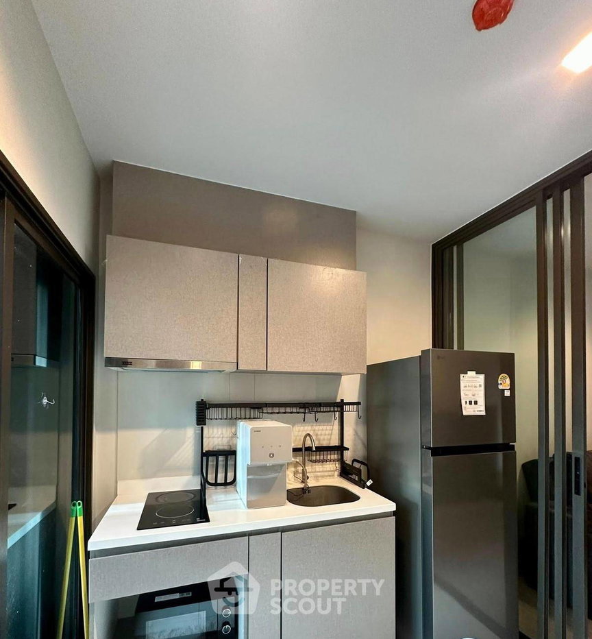รูป คอนโด 1 ห้องนอน ราคาดี ที่ Life Asoke - Rama 9 300 ม. ถึง MRT พระราม 9 ชั้น 31 ขนาด 32 ตร.ม. (ID 2430111) - รูปที่ 3/5