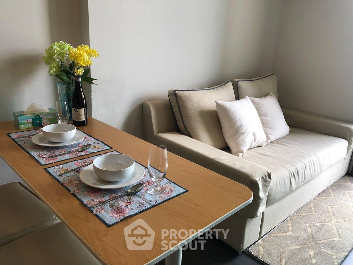 picture 1-BR 37 Sqm High-Floor At The Edge Sukhumvit 23, 200m to MRT Sukhumvit (ID 3114734) - 1/11