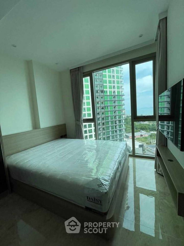 picture Pet-Friendly 1-BR Condo, The Riviera Ocean Drive, 17th Floor (ID 2388933) - 4/9