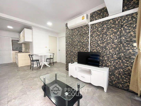 Well-Priced 2-BR 50 Sqm Condo At Thonglor Tower, 16th Floor, BTS Thong Lor (ID 879776)