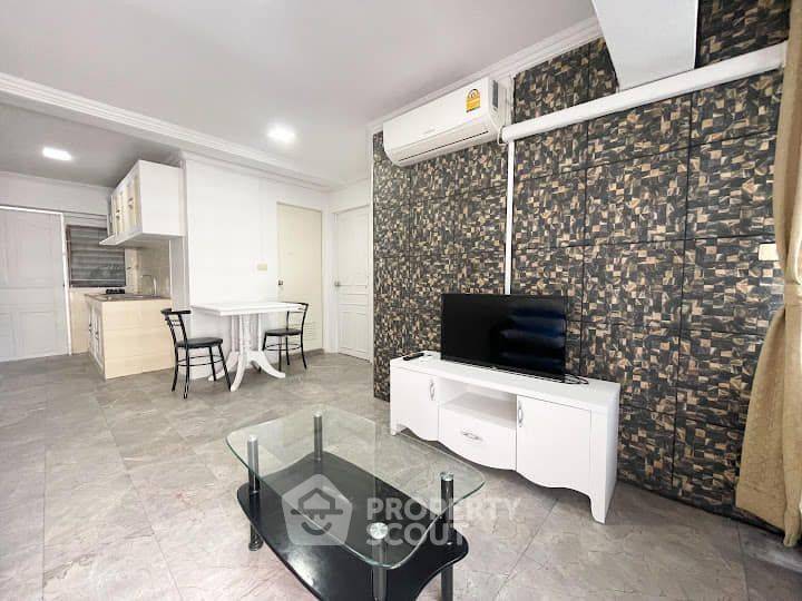 รูป คอนโด 2 ห้องนอน 50 ตร.ม. ชั้น 16 ที่ Thonglor Tower Condominium ใกล้ BTS ทองหล่อ (ID 879776) - รูปที่ 1/17