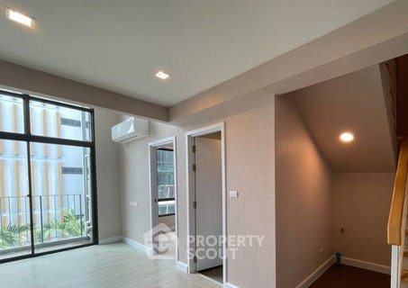 2-BR Condo For Sale Metro Luxe Riverfront, Near MRT Phra Nang Klao Bridge (ID 3121812)