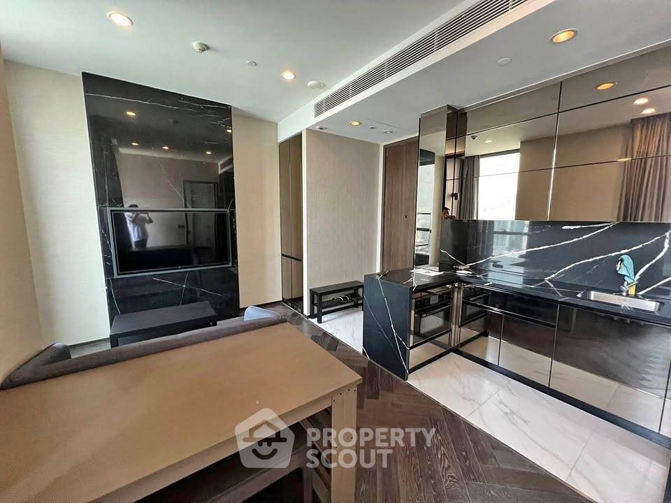รูป ราคาน่าสนใจ คอนโด 1 ห้องนอน The Esse สุขุมวิท 36 ใกล้ BTS ทองหล่อ 70 ม. (ID 2563784) - รูปที่ 1/7