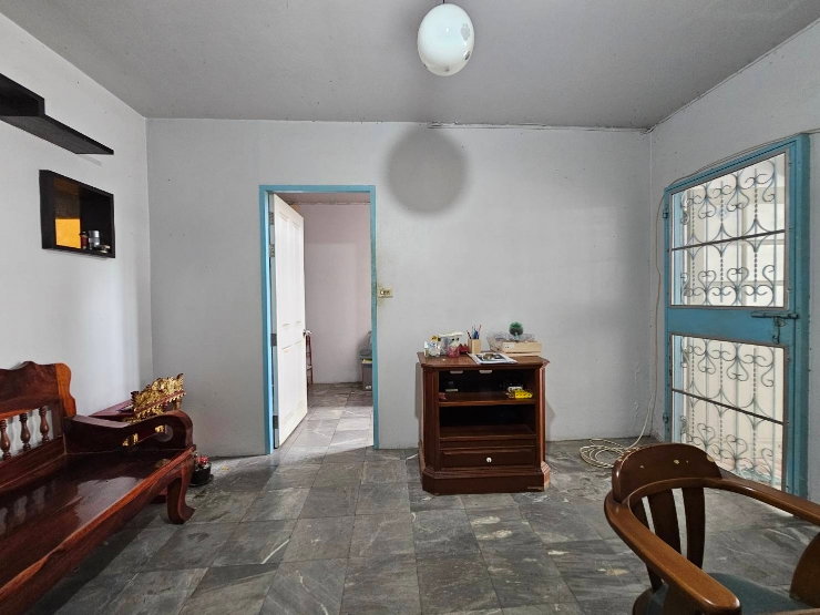 picture For Rent Townhome in Ladprao84  Lowest Price in the Area! - 4/17