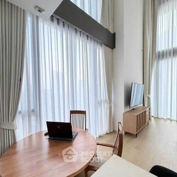 รูป คอนโด 2 ห้องนอน ชั้น 17 111 ตร.ม. The Strand Thonglor ใกล้ BTS ทองหล่อ 100 ม. (ID 2913290) - รูปที่ 3/5