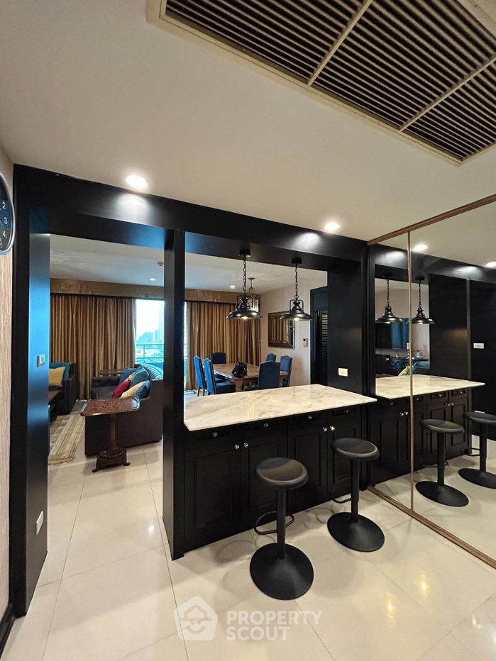 picture Pet-Friendly 3-BR Condo At Watermark Chaophraya, BTS Krung Thon Buri (ID 3125955) - 9/13