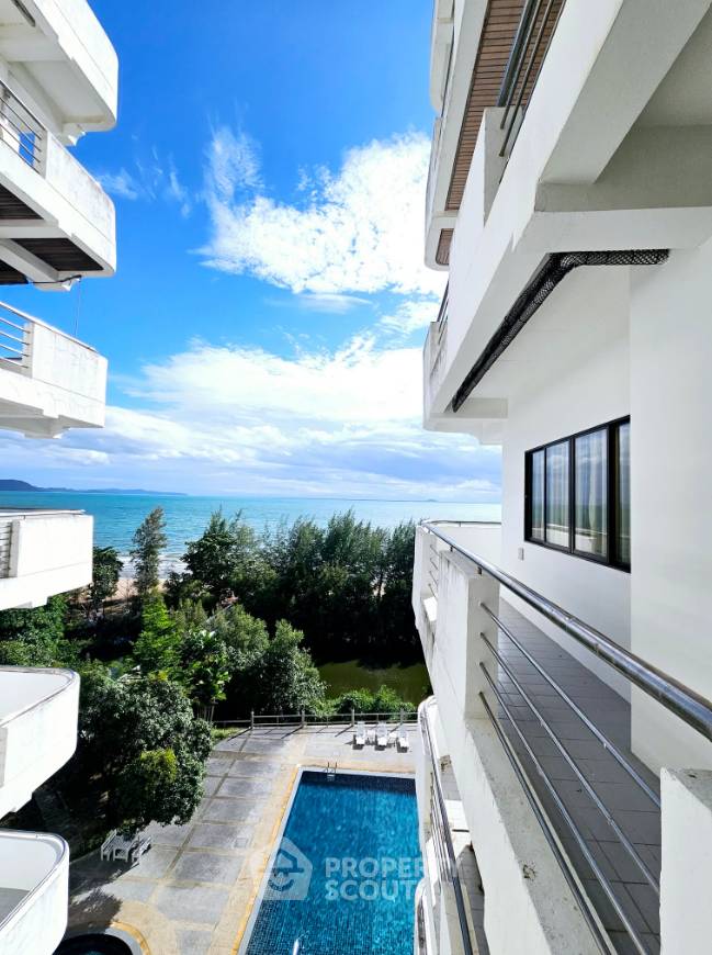 picture 3-BR Condo At Beach Villa Viphavadee, 179 Sqm In Sattahip (ID 3118395) - 38/40