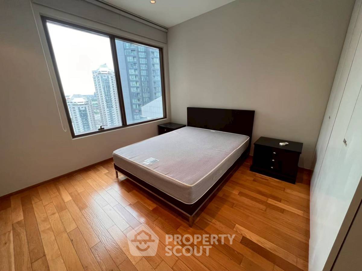 picture 3-BR Condo At The Emporio Place, BTS Phrom Phong, 114 Sqm (ID 3119928) - 8/9