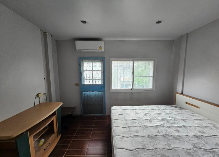picture For Rent Townhome in Ladprao84  Lowest Price in the Area! - 15/17