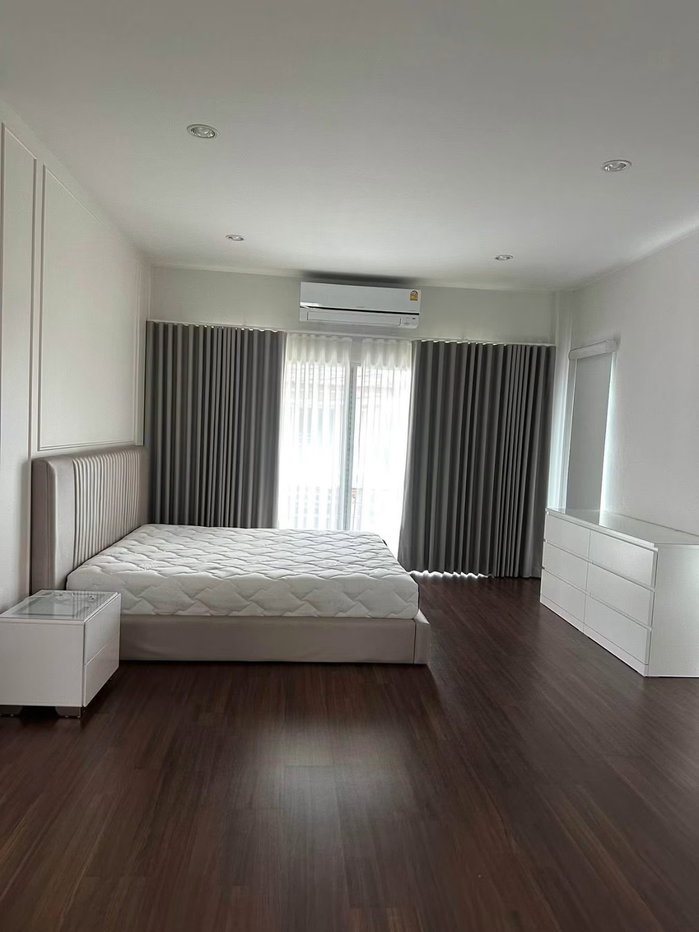 รูป 🏡 ขาย บ้านเดี่ยว 2 ชั้น พร้อมเฟอร์นิเจอร์ครบชุด ตกแต่งอย่างดี ทำเลดีมาก เดินทางสะดวก ใกล้ 7-11 ปั้มน้ำมัน และอื่นๆอีกมากมาย - รูปที่ 7/14