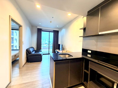 Condos for rent : Condo for Rent Near BTS Wongwian Yai | Nye By Sansiri | Fully Furnished 1-Bedroom Unit | Near The Mall Tha Phra | Easy Access to Sathorn & Silom