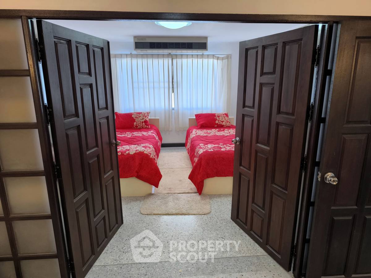 รูป คอนโด 2 ห้องนอน ขาย 190 ตร.ม. โซมพอง คอนโดเทล ใกล้นาจอมเทียน (ID 3121167) - รูปที่ 8/14