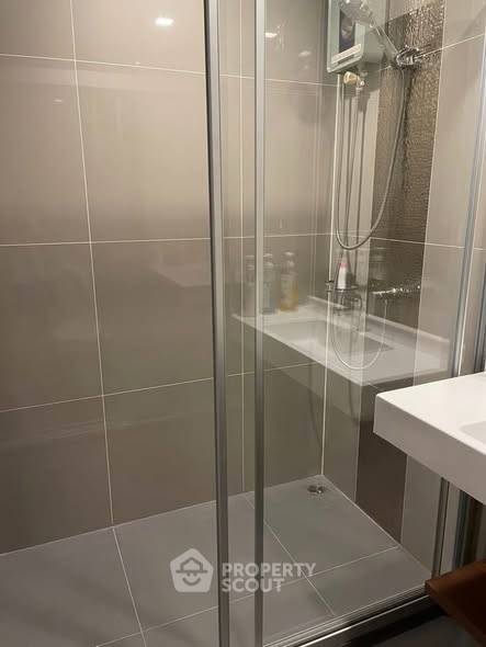 picture 1-BR Condo In Ideo Rama 9 - Asoke, 300m To MRT Phra Ram 9 (ID 2552322) - 2/6