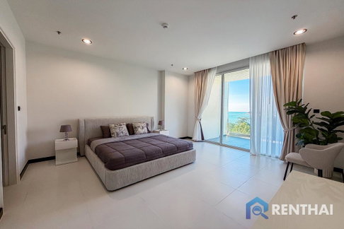 Beachfront Luxury at The Cove Wongamat