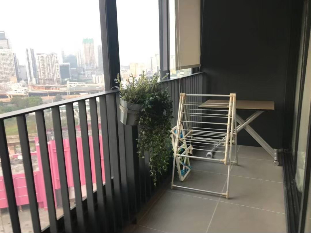 รูป Ideo Mobi Asoke 2 ห้องนอน 2ห้องน้ำ ชั้นสูง วิวเปิด ใกล้ MRT เพชรบุรี และ BTS อโศก พร้อมเข้าอยู่ - รูปที่ 11/11