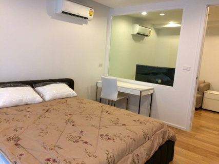 รูปภาพ คอนโดให้เช่า : 15 Sukhumvit Residences(15 สุขุมวิท เรสซิเดนซ์)((BTS Asoke) MK-02 line @livingbkk 