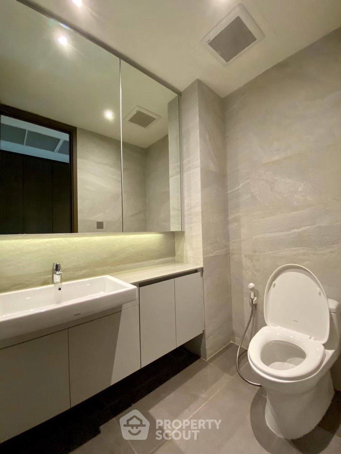 picture 3-Bedroom Condo At Supreme Legend Condominium Near MRT Khlong Toei (ID 3125354) - 16/41