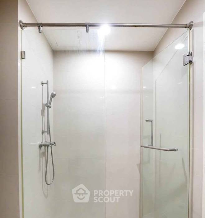 รูป คอนโด 1 ห้องนอน ใกล้ BTS วงเวียนใหญ่ 100 ม. Hive Taksin (ID 3113030) - รูปที่ 2/9