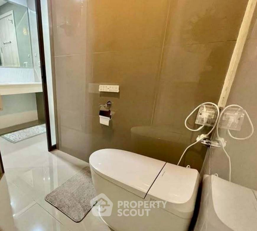 picture 1-BR Condo At Rhythm Sukhumvit 42, 200m to BTS Ekkamai (ID 3120224) - 4/13