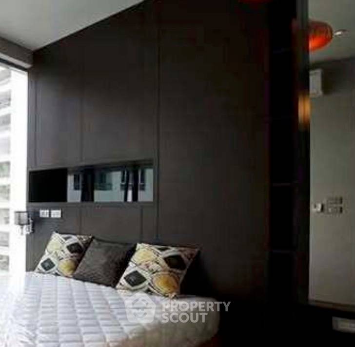รูป คอนโด 1 ห้องนอน The Lumpini 24 ชั้น 21 ใกล้ BTS พร้อมพงษ์ (ID 3120695) - รูปที่ 2/7