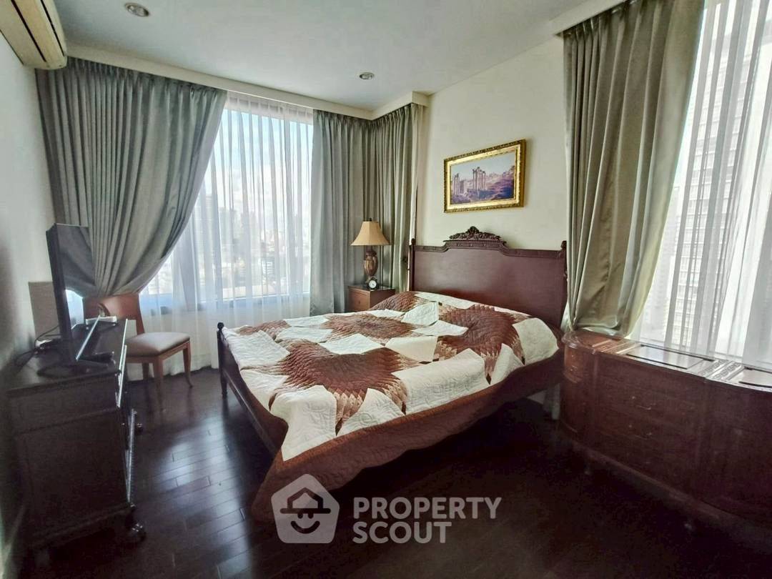 picture Well-Priced 2-BR At Aguston Sukhumvit 22, High-Floor 18 • MRT Queen Sirikit (ID 3119290) - 13/14